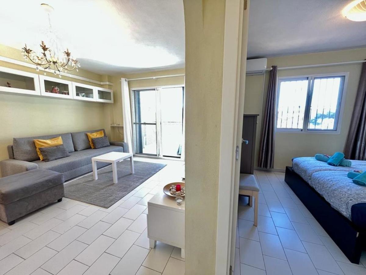 בנאלמדנה Casa Carlos מראה חיצוני תמונה